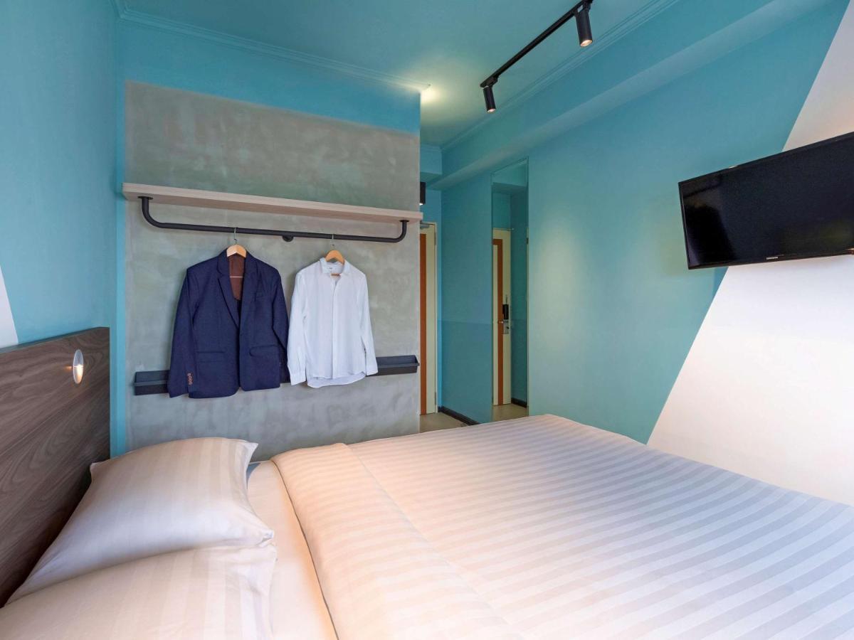 Ibis Budget Phnom Penh Riverside Bagian luar foto